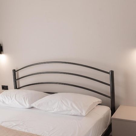Valentinos Apartments Kallithea  Dış mekan fotoğraf